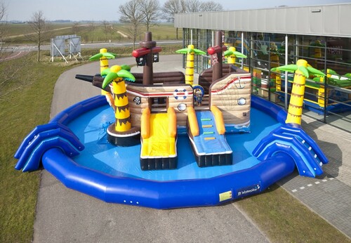 WATERPARK MEDIUM PIRATESHIP